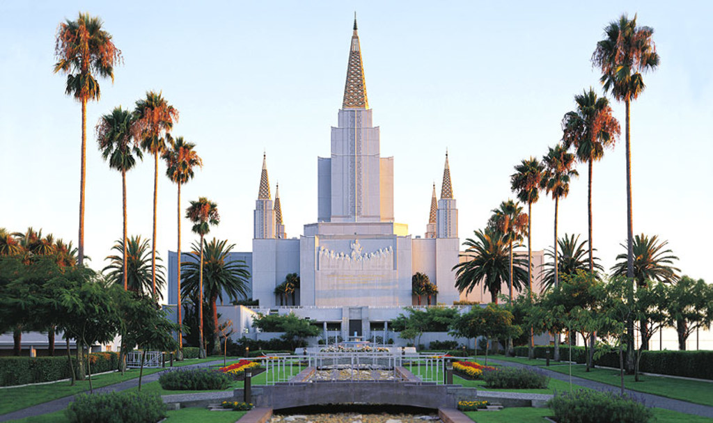 The Oakland California Temple